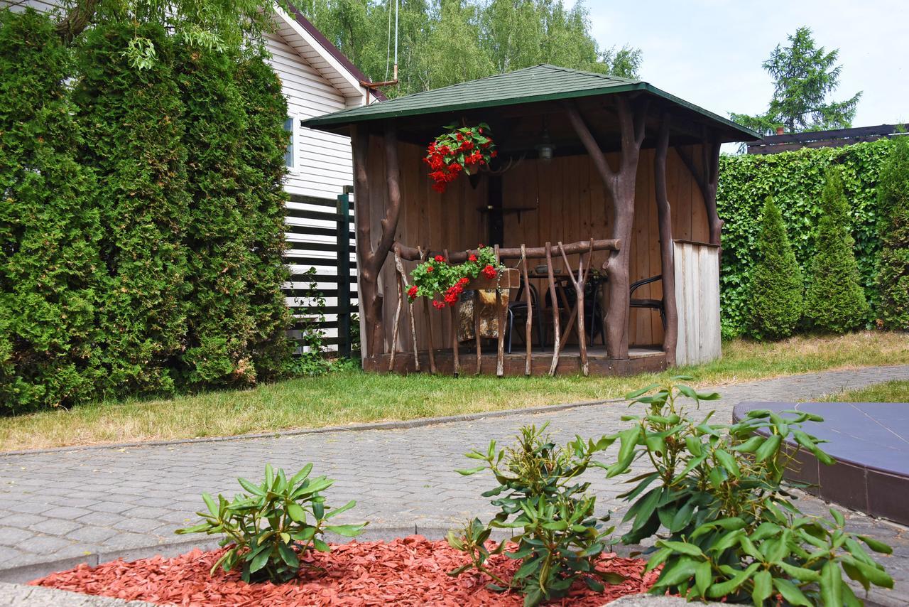 Vila Gile Palanga Luaran gambar