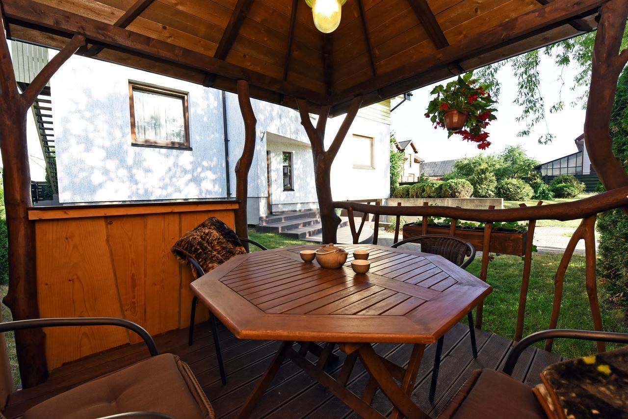 Vila Gile Palanga Luaran gambar