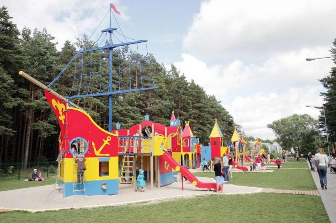 Vila Gile Palanga Luaran gambar