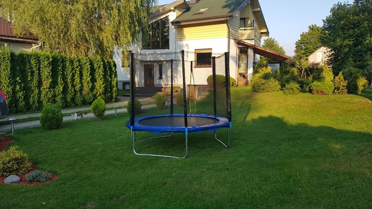 Vila Gile Palanga Luaran gambar